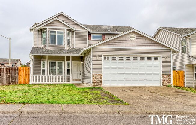 Corner Lot Spacious 4 Bedroom, 2.5 Bath Home In Curtin Creek Neighborhood!