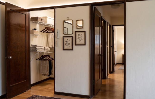 1 bed, 1 bath, 702 sqft, $1,645, Unit 0204