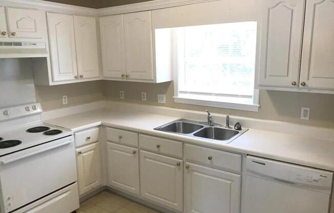 125 EVVALANE DR