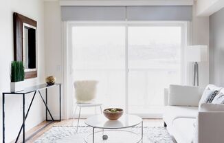 1 bed, 1 bath, 678 sqft, $1,625