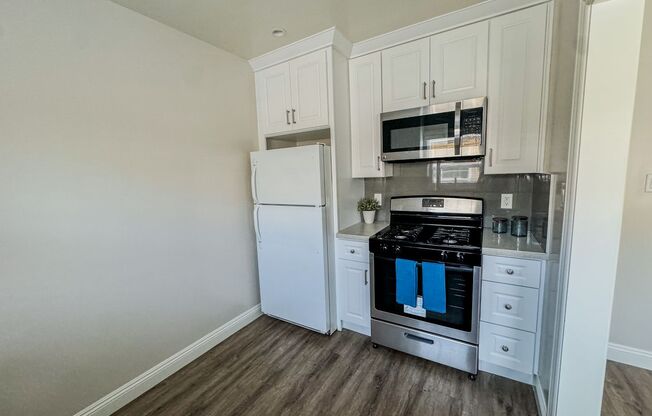 1 bed, 1 bath, $2,200