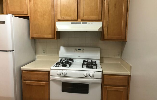 2 beds, 2 baths, 955 sqft, $1,179, Unit 5901E