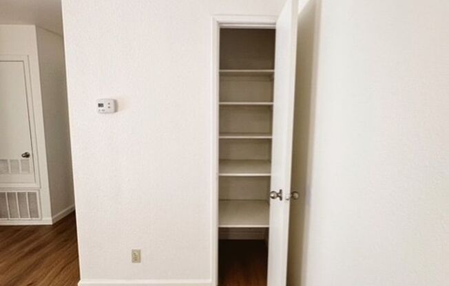 1 bed, 1 bath, 688 sqft, $1,350, Unit 134