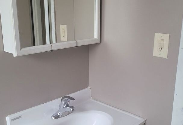 Country Pines Apartments