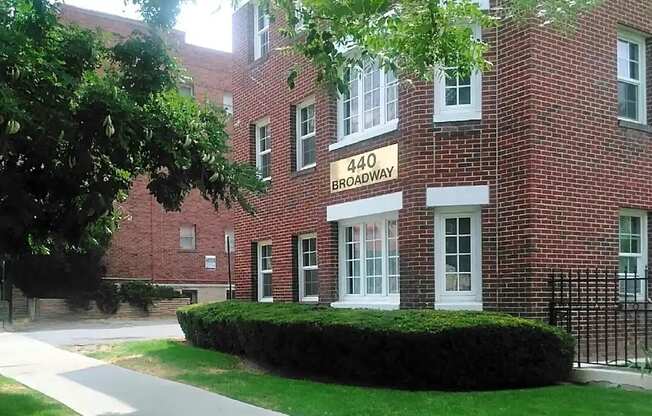 Broadway Apartments