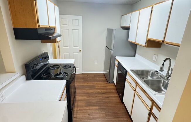 1 bed, 1 bath, 779 sqft, $1,200, Unit 1214