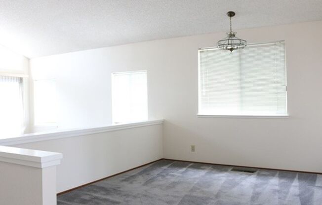 Excellent 3 Bed 2 Bath Home!