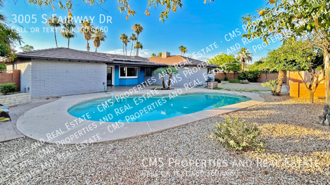3005 S FAIRWAY DR