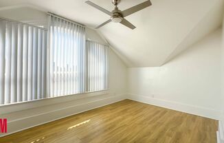 Studio, 1 bath, 300 sqft, $1,699, Unit 14