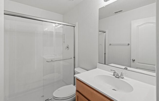 TOSCANA TOWNHOME EMBRACES LUXURY LIVING PRIVACY | SECURITY | MANY UPGRADES