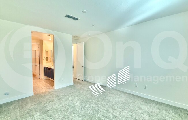 3 beds, 2.5 baths, 2,285 sqft, $3,199, Unit 44