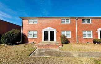 1903 KING GEORGE DR