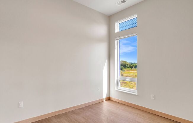 2 beds, 2 baths, 1,041 sqft, $2,575, Unit 309