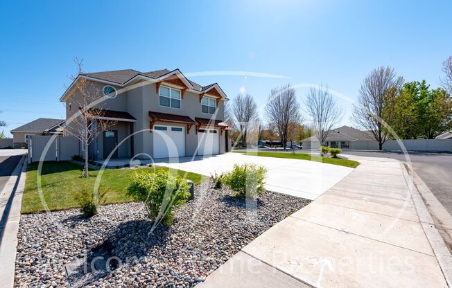 2 beds, 2.5 baths, 1,250 sqft, $2,695, Unit 2 NE Hadley #2