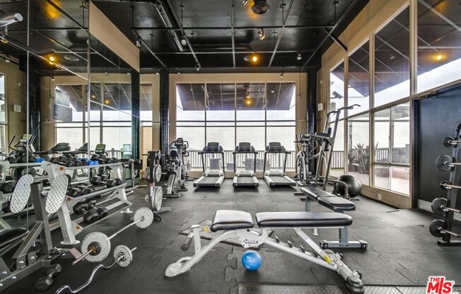 2 beds, 2 baths, 1,377 sqft, $5,750, Unit 802