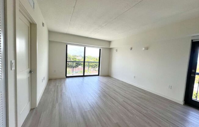 1 bed, 1 bath, 682 sqft, $2,398, Unit 401