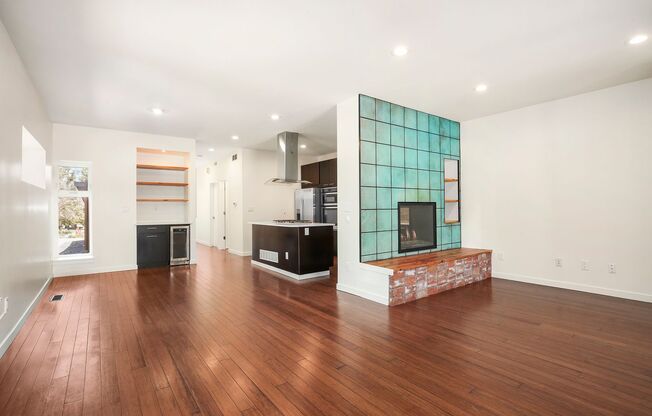 Upgraded 3B/3B in LoHi - Available September 2nd!
