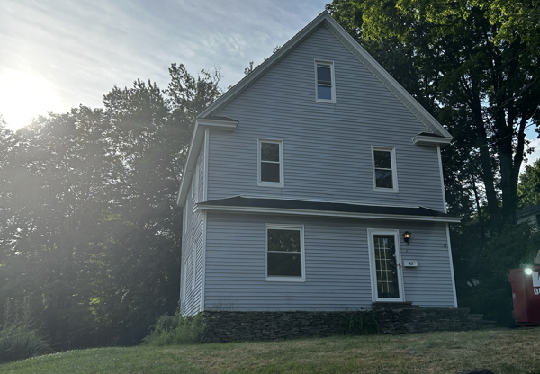 417 WAVERLY AVE
