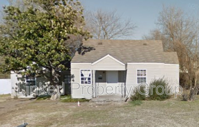 615 E 26 PL N