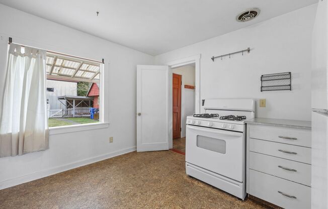 1 bed, 1 bath, $1,600