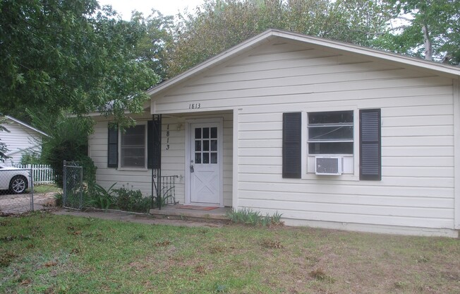 1813 Wayne Street, Denton, Texas 76209