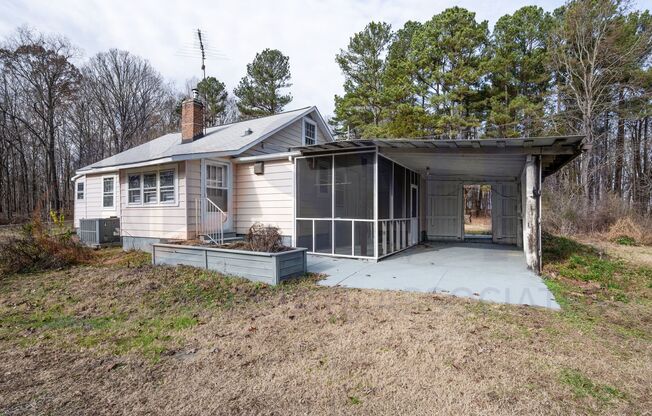 Your Ranch Home Awaits in Hillsborough!