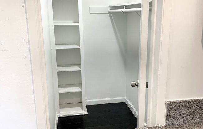 Studio, 1 bath, $1,640, Unit 08