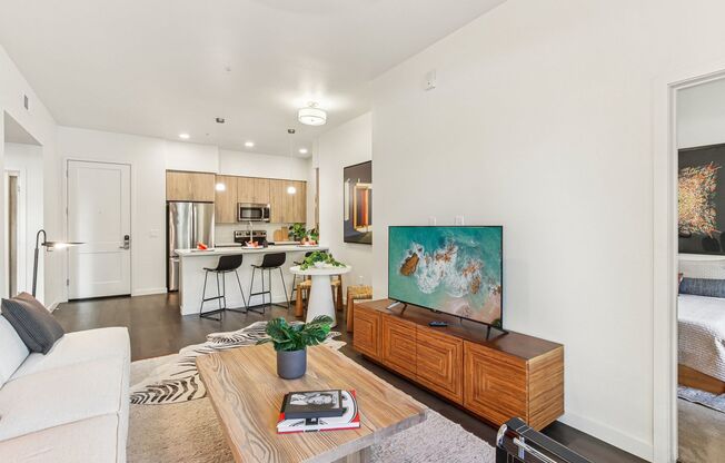 2 beds, 2 baths, 1,038 sqft, $2,080