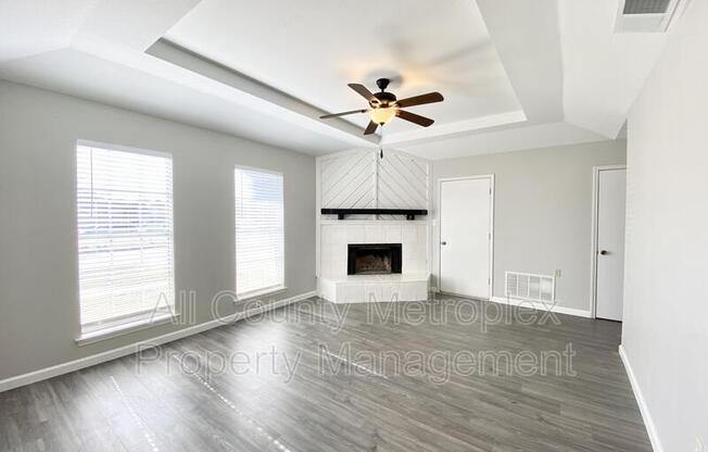 3809 TAMARRON LN