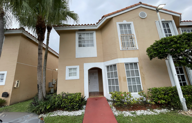 14255 SW 57 LN