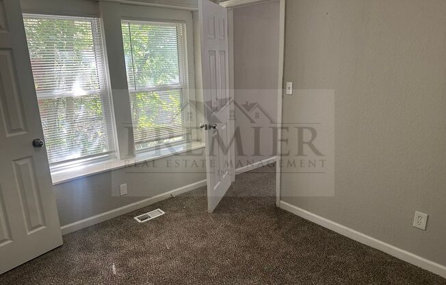 4 beds, 1.5 baths, $1,150, Unit 2411 S. Sterling Ave.