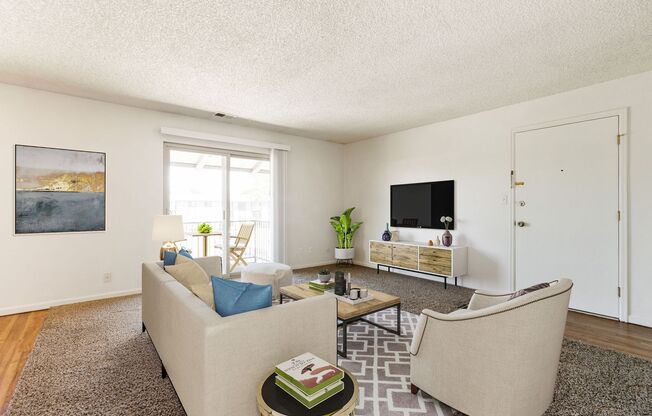 1 bed, 1 bath, 745 sqft, $1,525, Unit 411