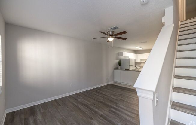 3 beds, 1.5 baths, 1,250 sqft, $1,750, Unit 22