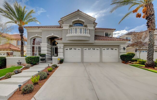 $1000 off 1st months Rent Guard-Gated Golf Course Living on the 14th Green!