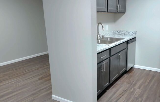 1509 Kenilworth Apartments