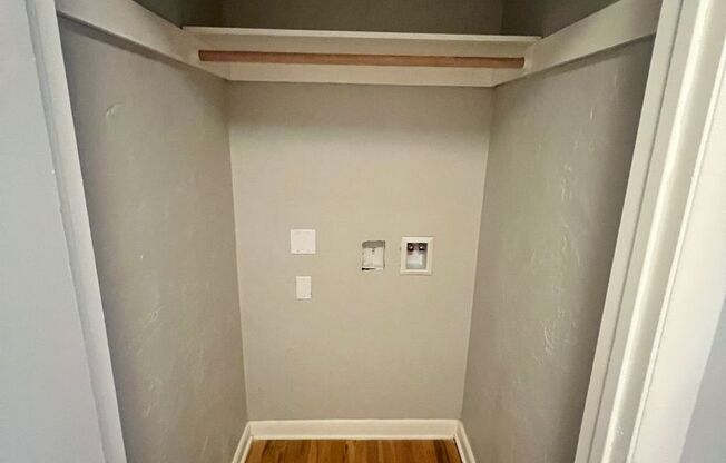 1 bed, 1 bath, 607 sqft, $1,425, Unit 410