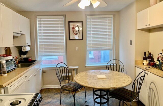 2 BALDWIN PL