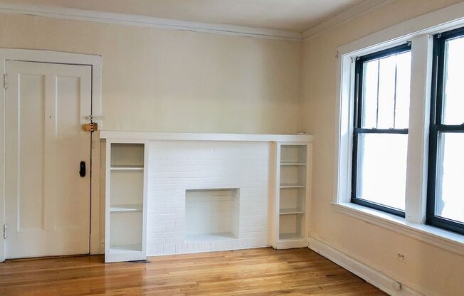 1 bed, 1 bath, 735 sqft, $1,535, Unit 2606G-1