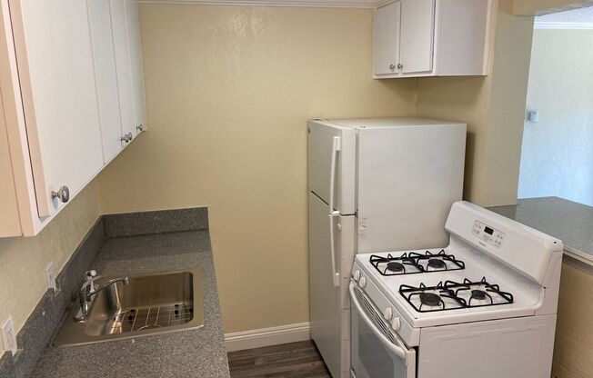 1 bed, 1 bath, $1,350