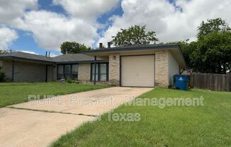604 COUNTRY AIRE DR