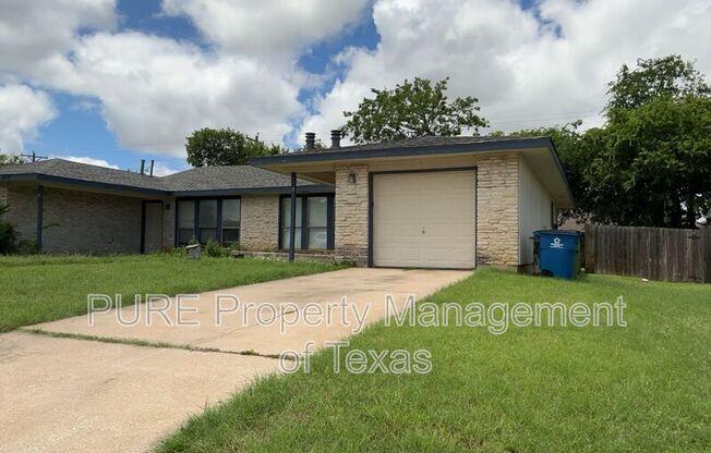 604 COUNTRY AIRE DR