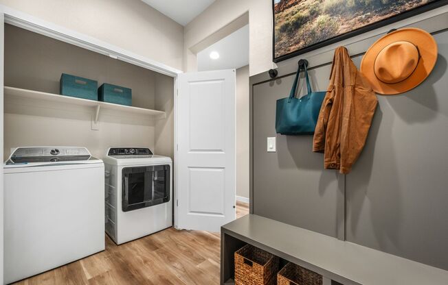 3 beds, 2 baths, 1,509 sqft, $2,750, Unit 25