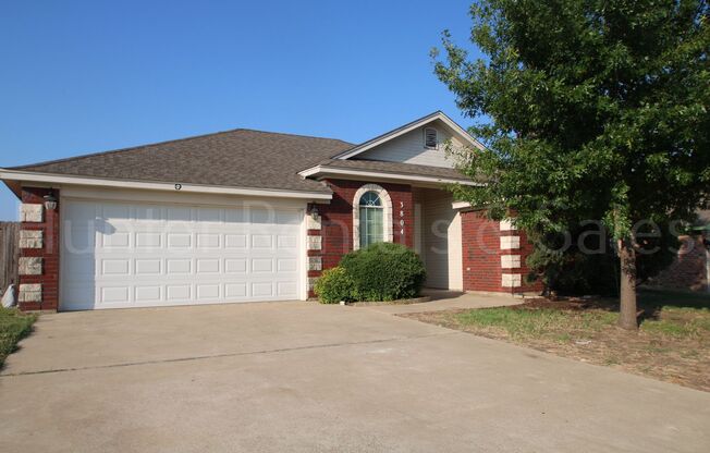 3 beds, 2 baths, $1,625