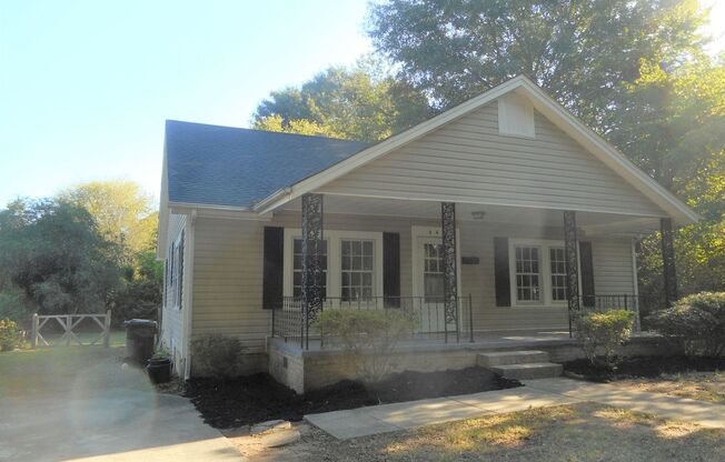 Recently Updated 3 Bedroom Home Close to Downtown Rock Hill
