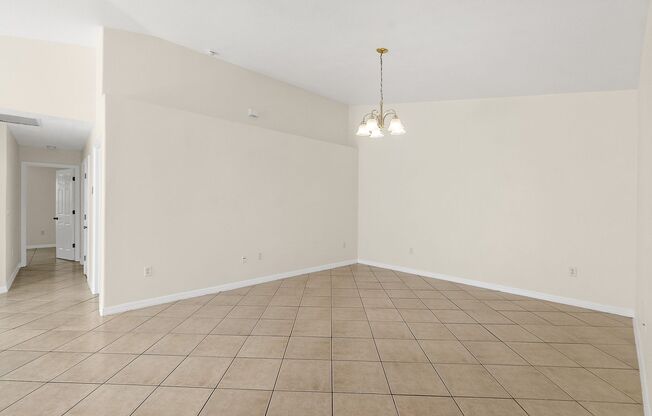 Spacious 3 Bedroom 2 Bath 1 Car Duplex in Pine Grove