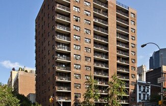 East 35th street and 3rd Avenue