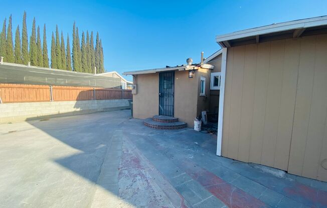 3 beds, 2 baths, 1,235 sqft, $2,860, Unit 1336 Peach Avenue Unit A