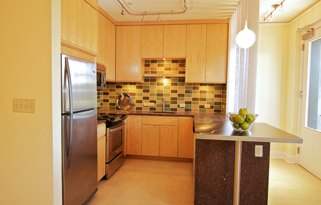 9-06 Midtown-1018 N Harvey, LLC (Cline)