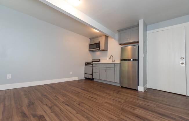 1402-1406 SW 12th Ave