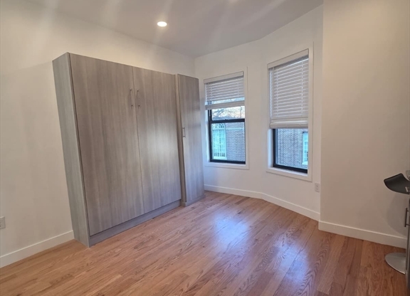 Studio, 1 bath, $1,595, Unit 202